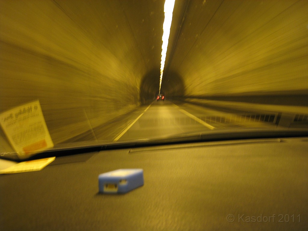 2011 Bay 2 Breakers Friday 0430.JPG - I was able to participate in the 100th annual running of the Bay to Breakers 12K race in San Francisco California. A weekend for sightseeing and racing.